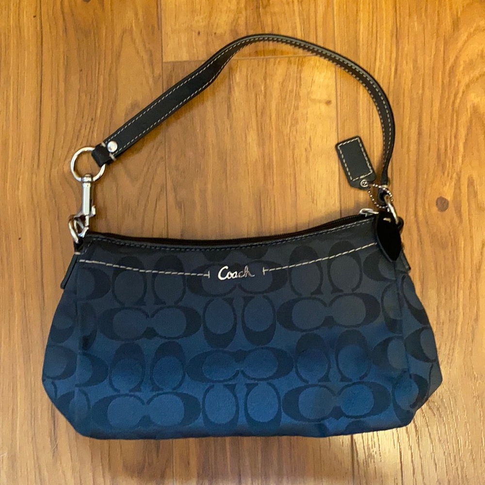 NWOT coach small purse